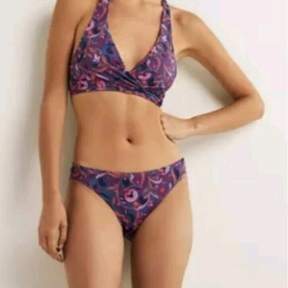 NWOT BODEN Bikini Set Size 8 Swimsuit Navy Blue Floral Amazing Quality Beach #5 - Picture 1 of 9